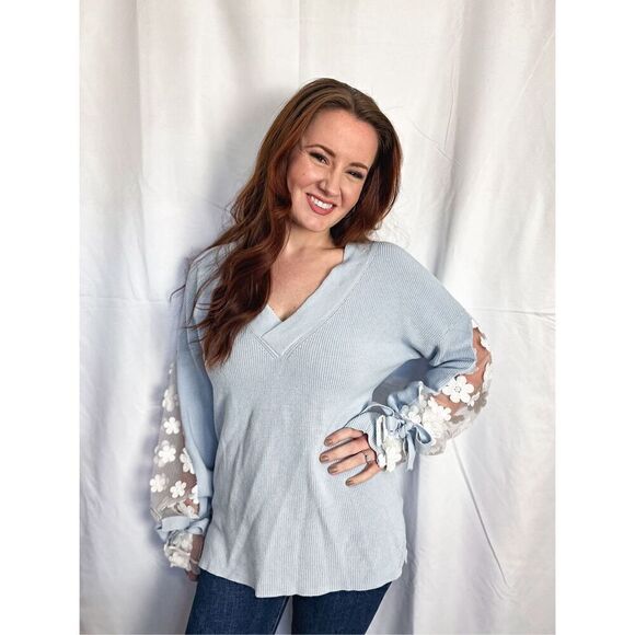 French Connection sweater - Picture 7 of 10